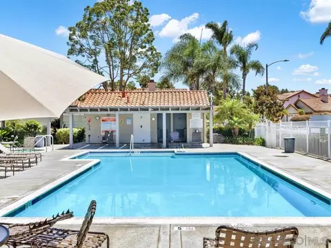 1591 Madrid Dr, Vista, CA 92081 photo 38