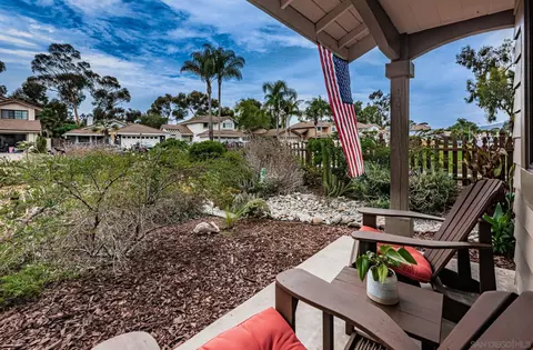 7948 Calle Madrid, Carlsbad, CA 92009