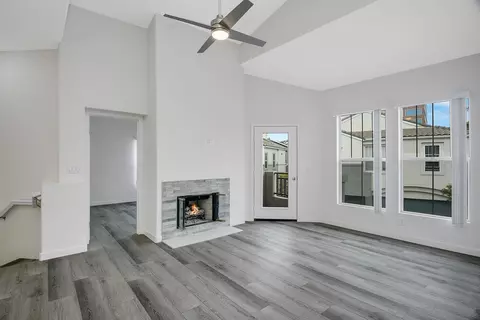 7693 Hazard Center Dr, San Diego, CA 92108