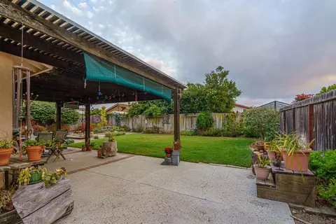 3427 Meadow View Dr, Oceanside, CA 92058 photo 9