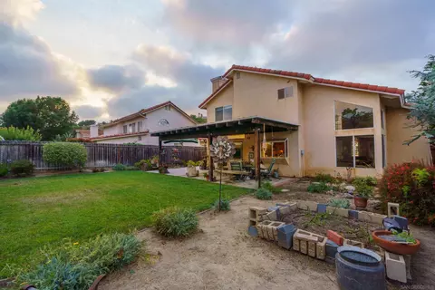 3427 Meadow View Dr, Oceanside, CA 92058 photo 10