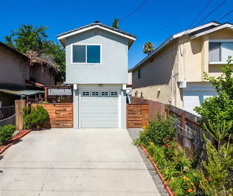 638 Pecos St, Spring Valley, CA 91977