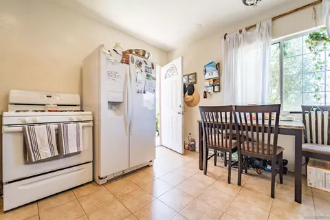 209 S Cedar St, Escondido, CA 92025 photo 58