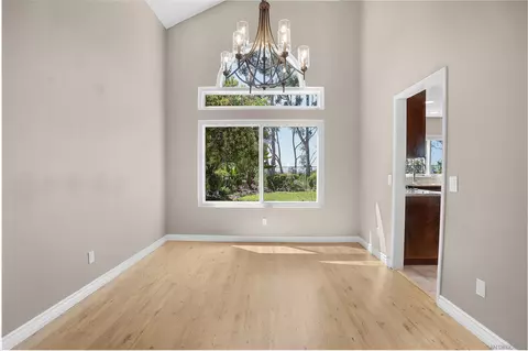 1635 Olympus Loop, Vista, CA 92081 photo 11