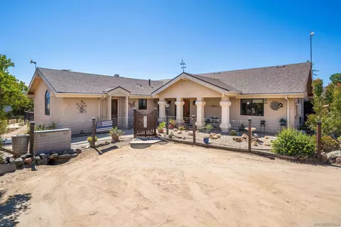 25403 Four Corners Rd, Ramona, CA 92065