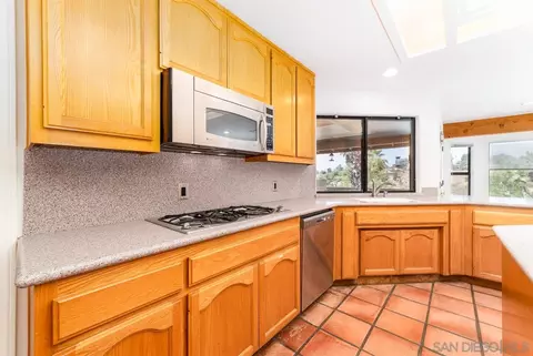 3143 Ryan Dr, Escondido, CA 92025 photo 23