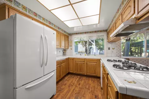 8123 Starview Dr, El Cajon, CA 92021 photo 15