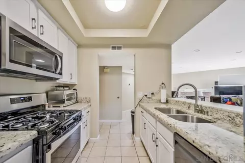2966 Alanwood Ct, Spring Valley, CA 91978 photo 8