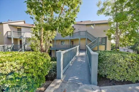 2966 Alanwood Ct, Spring Valley, CA 91978 photo 2