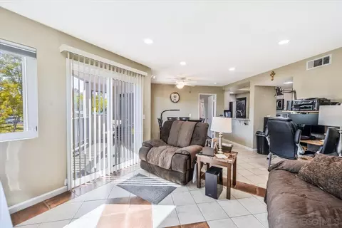 2966 Alanwood Ct, Spring Valley, CA 91978 photo 15