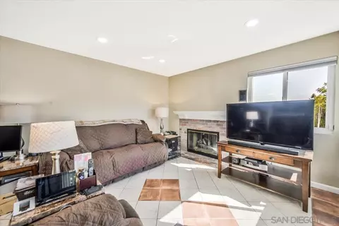 2966 Alanwood Ct, Spring Valley, CA 91978 photo 13