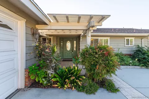 9534 Jiola Way, La Mesa, CA 91941 photo 3