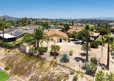2203 Casa Cielo, Spring Valley, CA 91977 photo 29