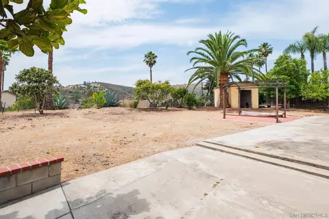 2203 Casa Cielo, Spring Valley, CA 91977 photo 21