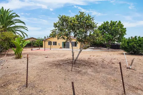 2203 Casa Cielo, Spring Valley, CA 91977 photo 24