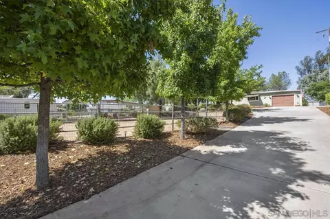 2255 San Diego Ave, Ramona, CA 92065