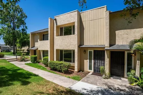 10588 Kerrigan Ct, Santee, CA 92071