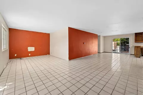 3304 Neosho Pl, San Diego, CA 92117