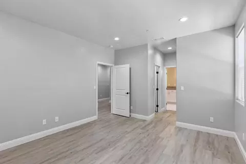 317 W D St, Tehachapi, CA 93561 photo 5