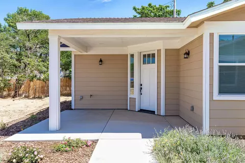 317 W D St, Tehachapi, CA 93561 photo 14