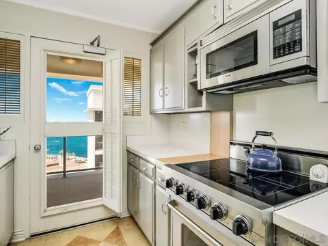 939 Coast Blvd #21-F, La Jolla, CA 92037 photo 6