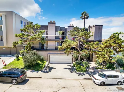 7434 Herschel Ave #8, La Jolla, CA 92037