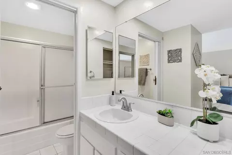 7434 Herschel Ave #8, La Jolla, CA 92037 photo 17