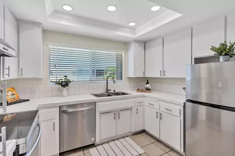 7434 Herschel Ave #8, La Jolla, CA 92037 photo 7