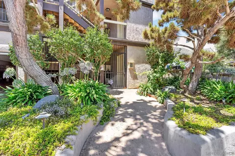7434 Herschel Ave #8, La Jolla, CA 92037 photo 23