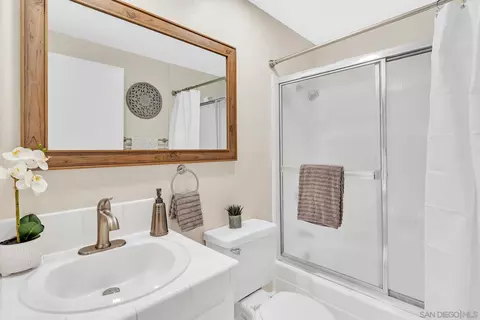 7434 Herschel Ave #8, La Jolla, CA 92037 photo 13