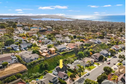 5295 Vickie Dr, San Diego, CA 92109