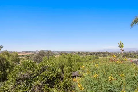 754 Grey Hawk Ct, Oceanside, CA 92057 photo 27