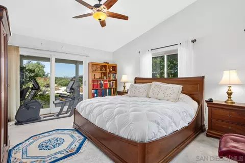 754 Grey Hawk Ct, Oceanside, CA 92057 photo 5