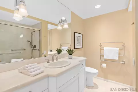 1001 Genter #10D, La Jolla, CA 92037 photo 16