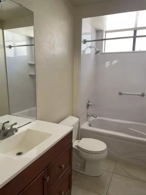 1955 Sunset Dr #71, Escondido, CA 92025 photo 9