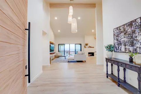 373 Washingtonia Dr, San Marcos, CA 92078