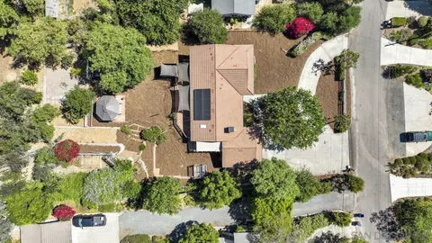 1369 Friends Way, Fallbrook, CA 92028 photo 21