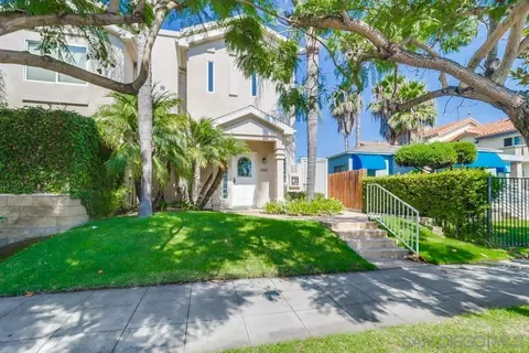 2034 Garnet Ave #2, San Diego, CA 92109