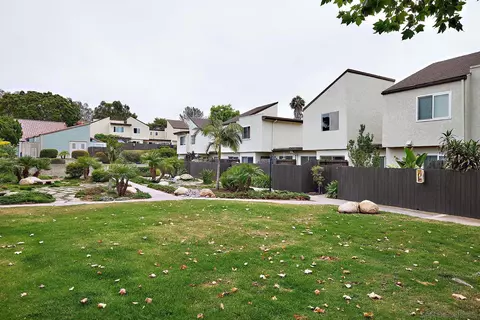 9515 Easter Way #4, San Diego, CA 92121