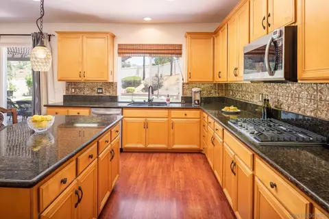 8995 Silver Ct, Santee, CA 92071 photo 15