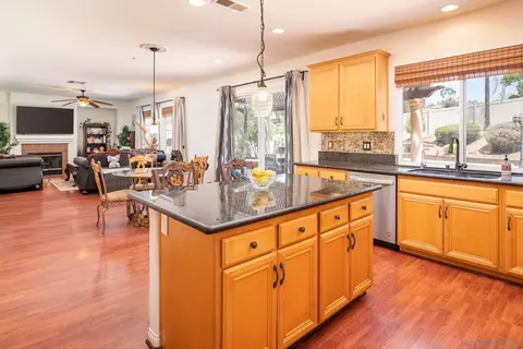 8995 Silver Ct, Santee, CA 92071 photo 16