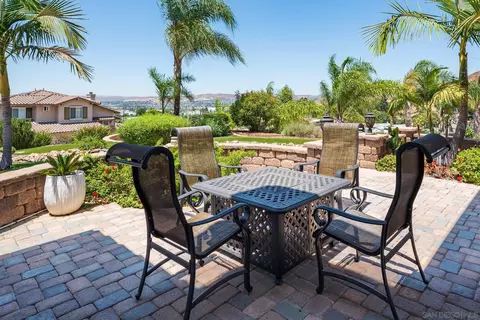 8995 Silver Ct, Santee, CA 92071 photo 4