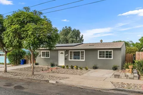 817 Sunnyside Ave, San Diego, CA 92114
