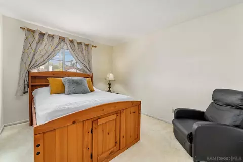 921 Tempera Ct, Oceanside, CA 92057 photo 21
