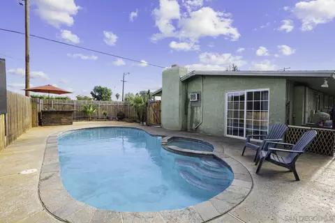 705 Maria Ave, Spring Valley, CA 91977 photo 5