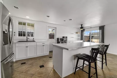 705 Maria Ave, Spring Valley, CA 91977 photo 16