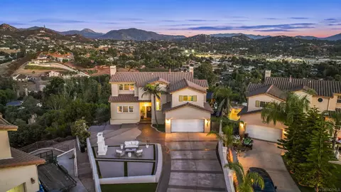 1728 Horizon Heights Cir, El Cajon, CA 92019