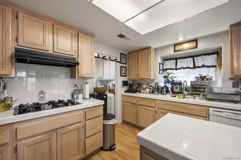 2448 Eastridge Loop, Chula Vista, CA 91915 photo 14