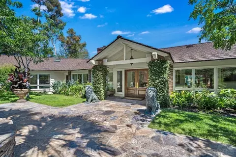15011 Las Planideras, Rancho Santa Fe, CA 92067