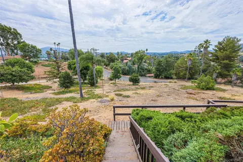 2815 Ross Ln, Escondido, CA 92025 photo 36
